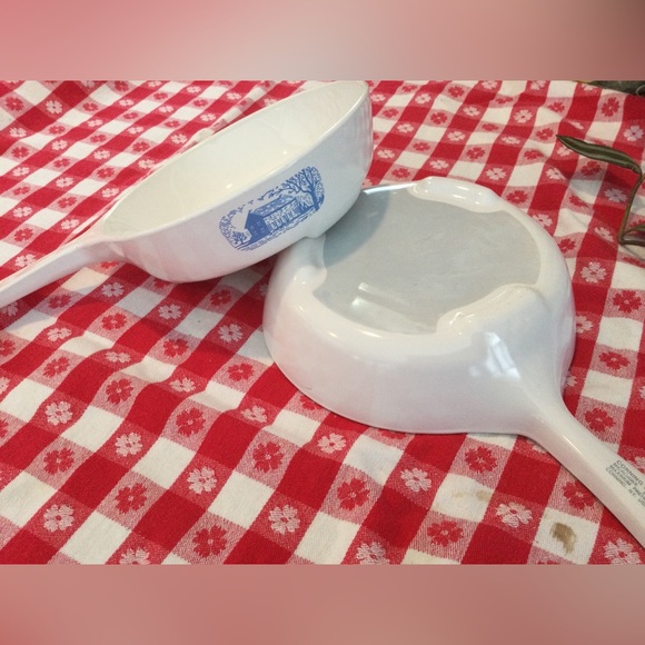 Vintage Blue Colonial House browning skillet Made by Corning - Picture 4 of 4